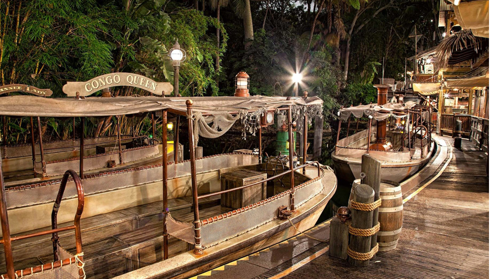 Before we set out, let me give you a quick tour of the boat 